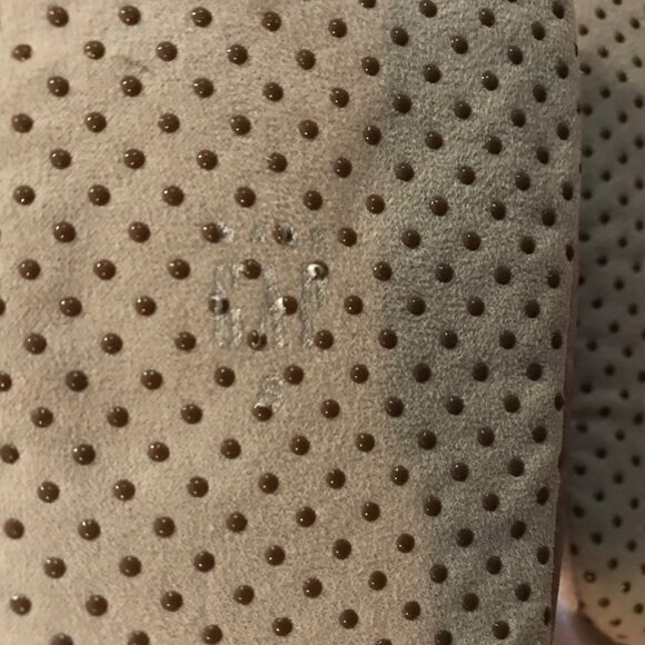 Star Wars Baby Yoda GAP Slippers Kids Small Soft Plush - Picture 9 of 9